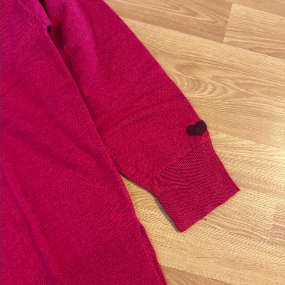 Sundance Pink and White Crew Neck Sweater with Bear Design - Picture 6 of 6
